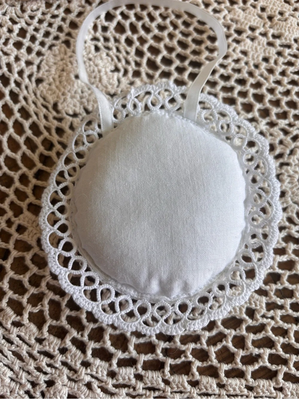 VINTAGE CROCHETED HANDMADE WEDDING RING PILLOW